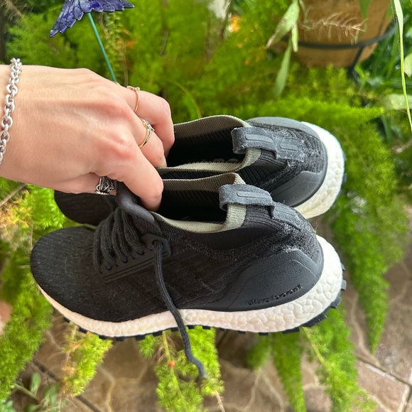 Ultraboost - Picture 4 of 7